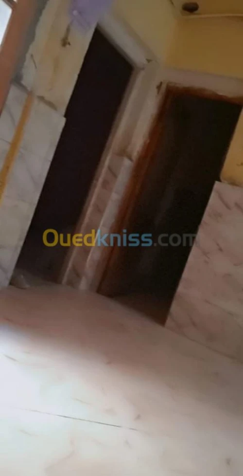 Vente Studio Ouargla Rouissat
