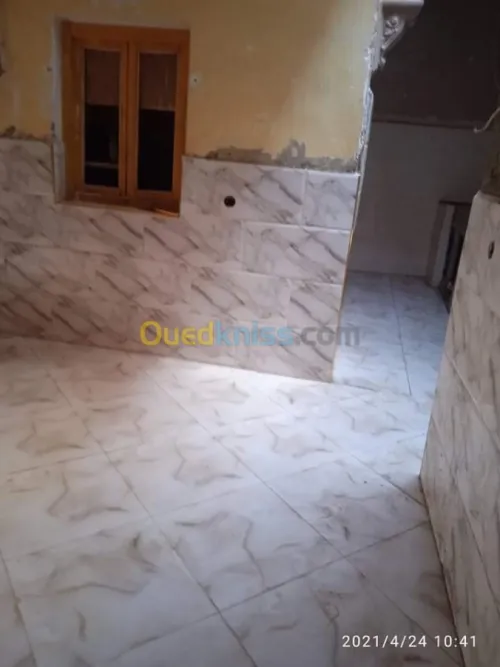 Vente Studio Ouargla Rouissat