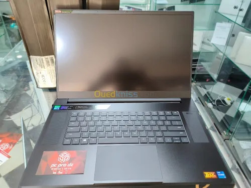 RAZER BLADE 17 I7 11800H/RTX3070/17QHD