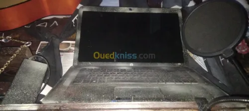 كمبيوتر محمول hp 2000