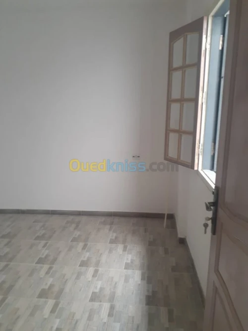 Location Appartement F2 Oran Hassi ben okba