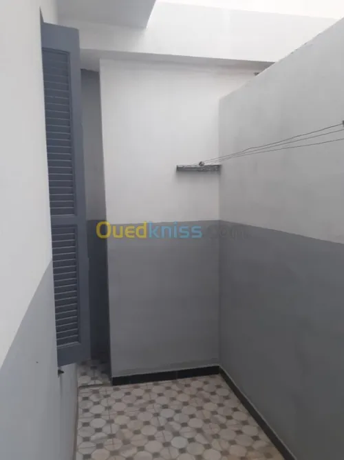 Location Appartement F2 Oran Hassi ben okba