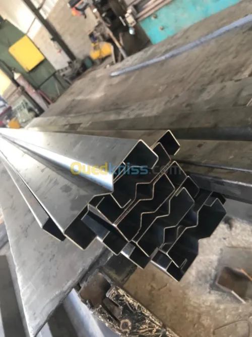 pliage et decoupage de tole