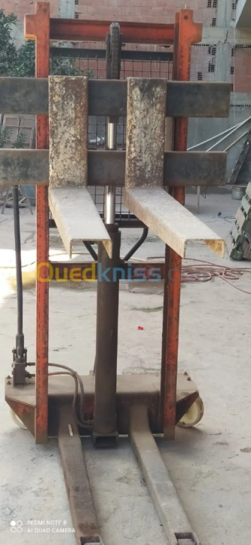 Chariot Elevateur - Transpalette