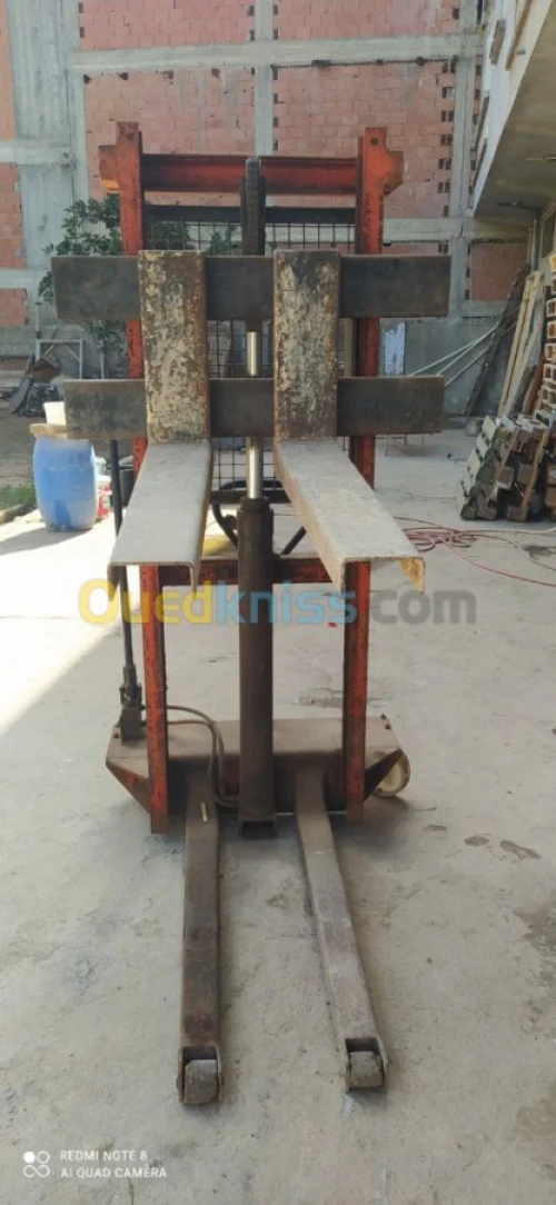 Chariot Elevateur - Transpalette