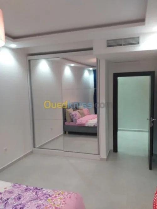 Location Appartement F4 Alger Hydra