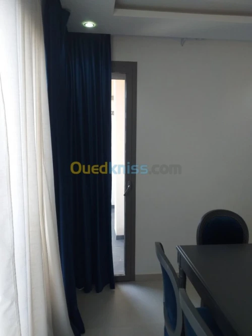 Location Appartement F4 Alger Hydra