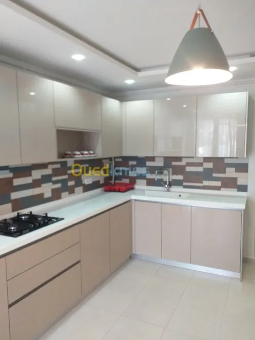 Location Appartement F4 Alger Hydra