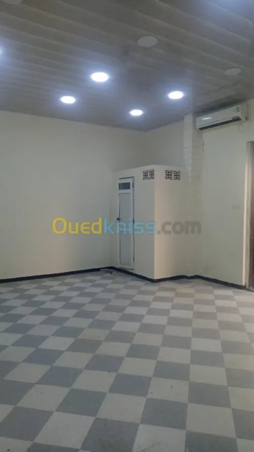Location Local Oran Oran