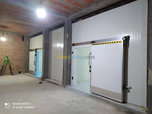 Montage des chambres froides 