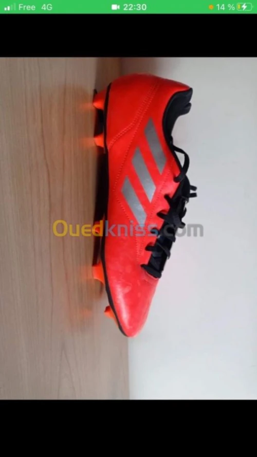 Soulier Adidas pointure 48