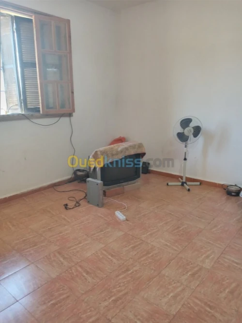 Vente Appartement F4 Skikda Ramdane djamel