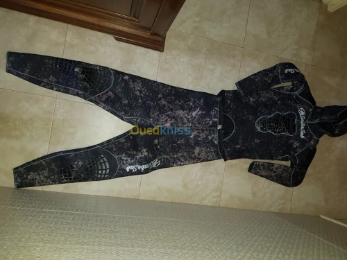Tenue de chasse sous-Marine 