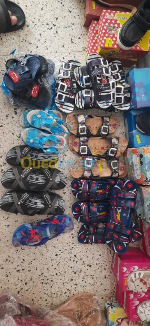 Basquettes femmes et enfants.