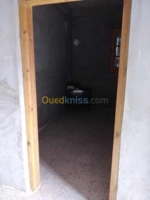 Vente Appartement F5 Tebessa Ouenza