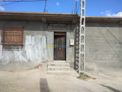 Vente Appartement F5 Tebessa Ouenza