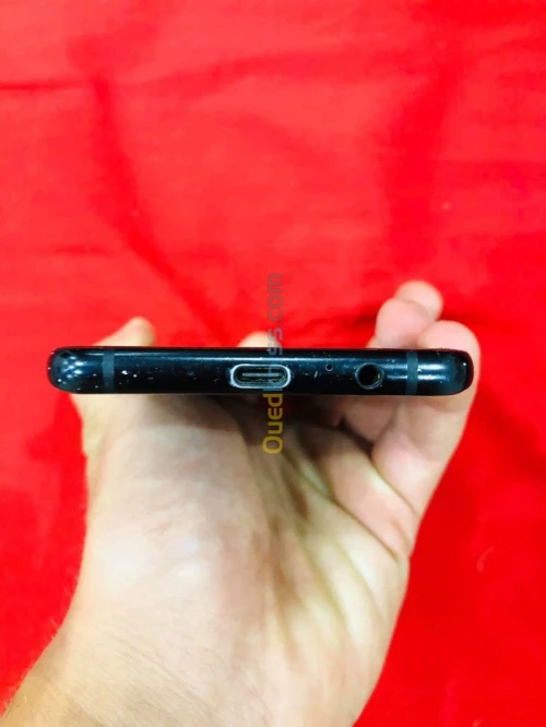 Samsung Galaxy A8+ (2018)