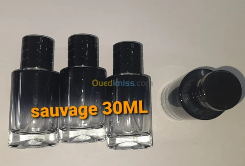 Extrait de parfum et flacons de parfum
