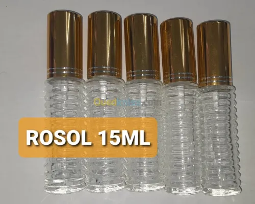 Extrait de parfum et flacons de parfum