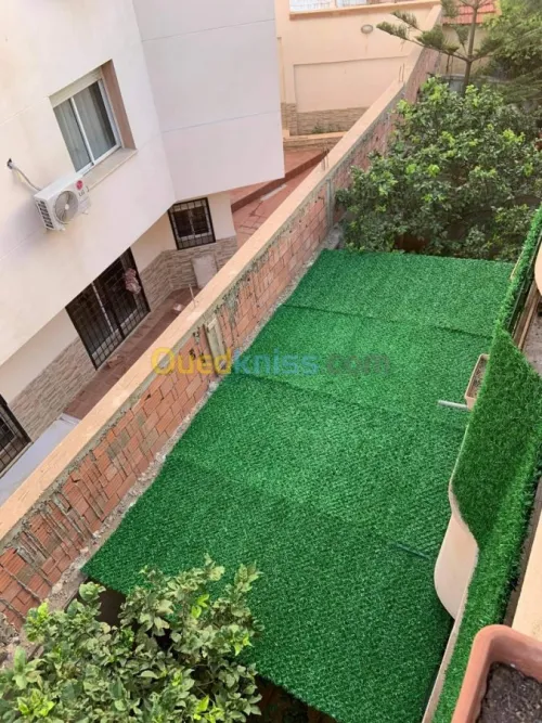 Brise vu ( clôture en grillage gazonn)