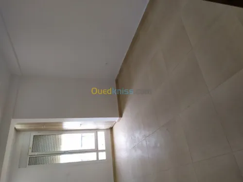 Location Appartement F4 Alger Cheraga