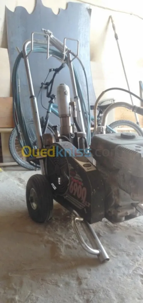 آلات و معدات