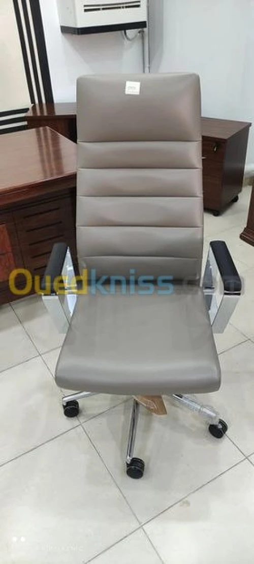 Chaise PDG Opérateur Visiteur Comptoir