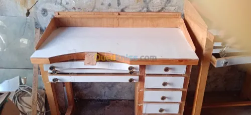 Machine de fabrication d'or et argent.