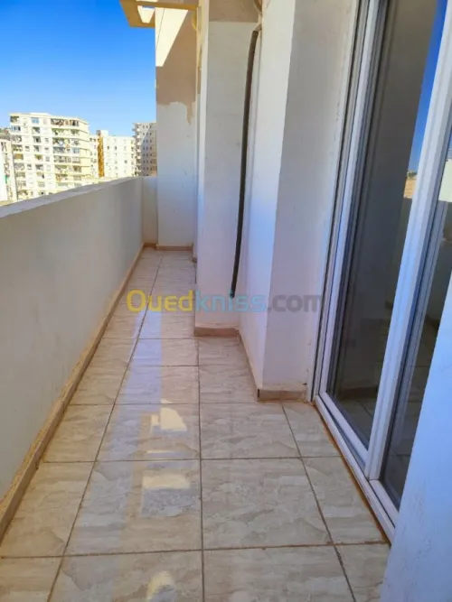 Location Appartement F3 Oran Bir el djir
