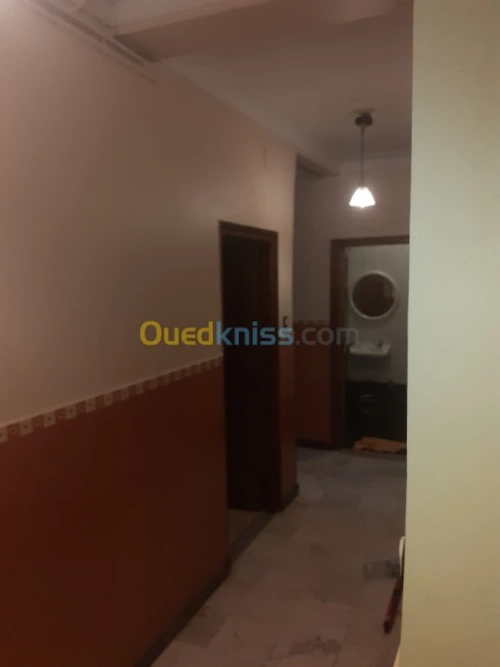Location Duplex F4 Alger Hydra
