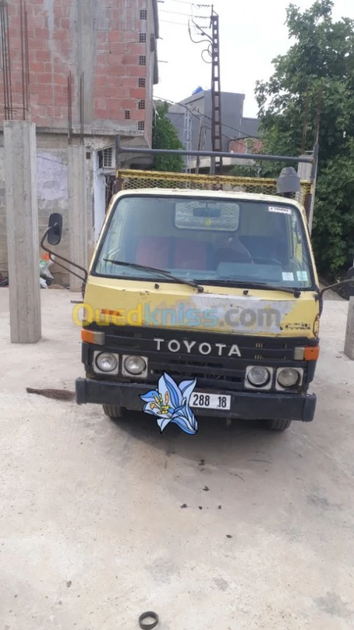 Toyota Bu65 
