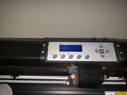 Avendre Plotter 65cm