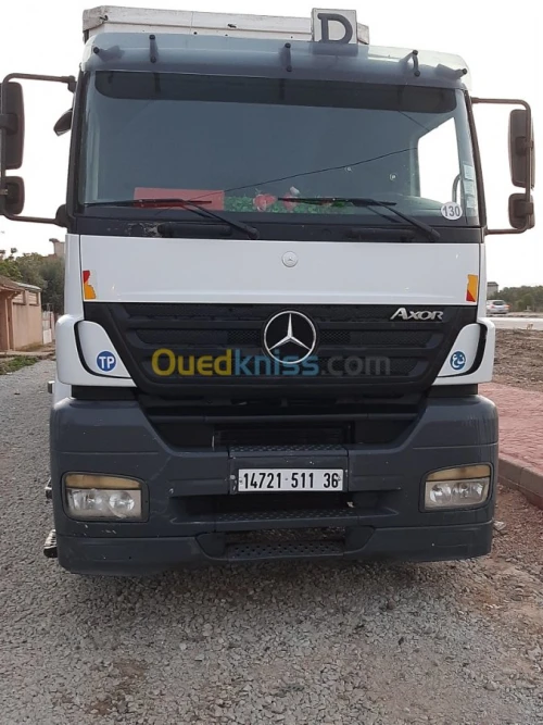 Mercedes Axor