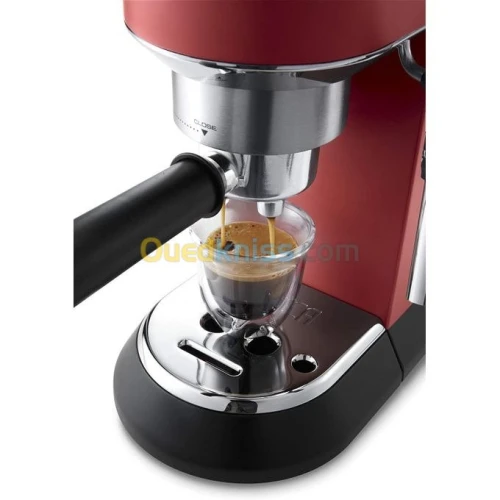 Machine a café delonghi cafetière 15 bars Dedica  ESPRESSO EC680R