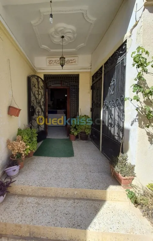 Vente Immeuble Batna Sefiane