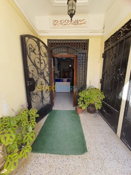 Vente Immeuble Batna Sefiane