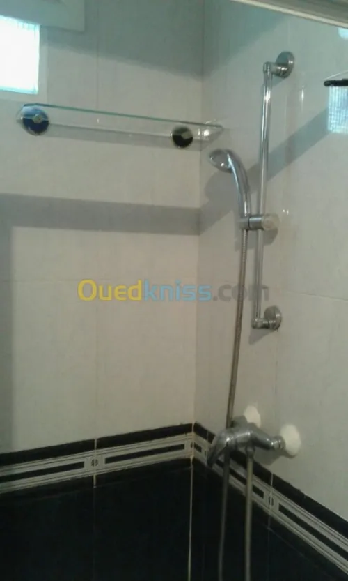 Location Duplex F4 Alger Hydra