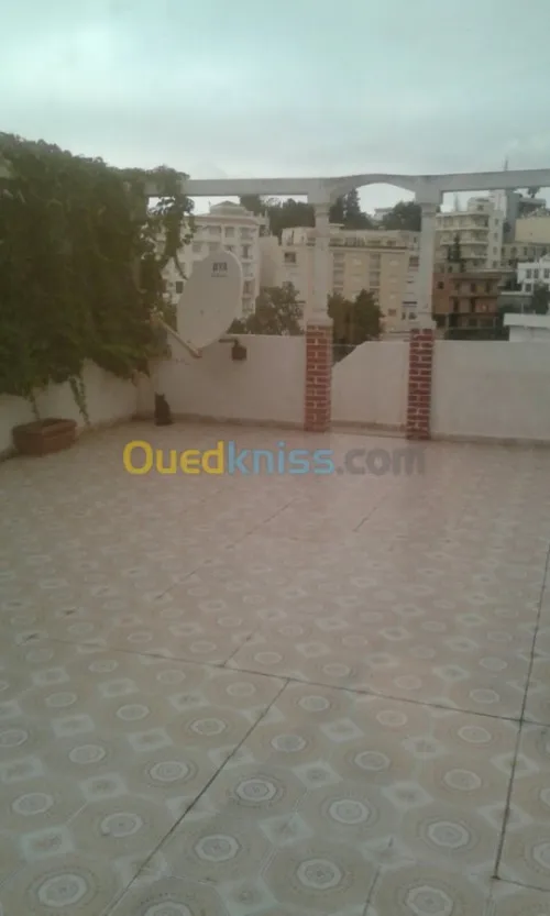 Location Duplex F4 Alger Hydra