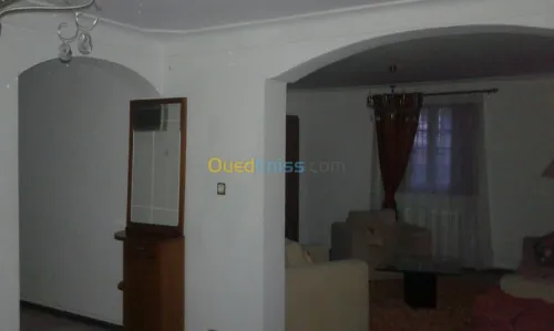 Location Duplex F4 Alger Hydra