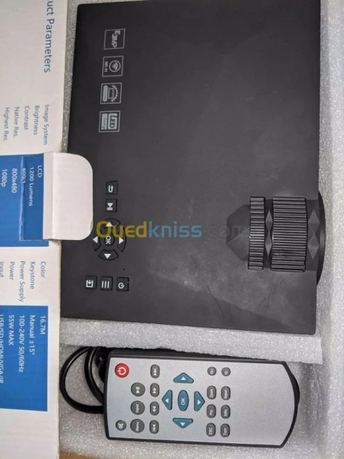 Data show "LED PROJECTOR" 