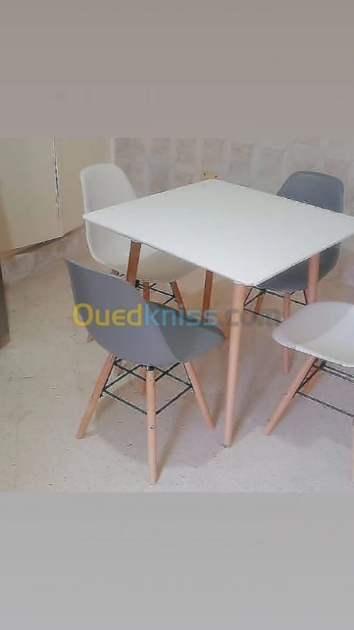 Promo pack table scandinave et chaise