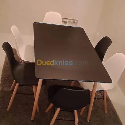 Promo pack table scandinave et chaise