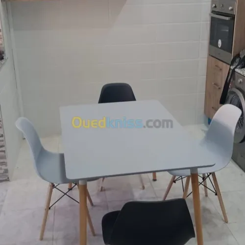 Promo pack table scandinave et chaise