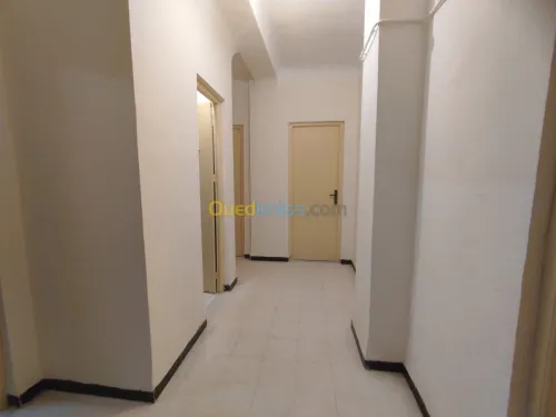 Vente Appartement F3 Djelfa Djelfa