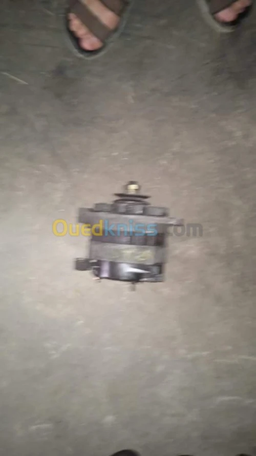 Pièce moteur R25 trafic 