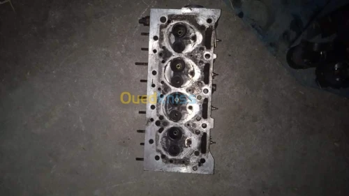 Pièce moteur R25 trafic 