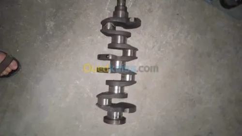 Pièce moteur R25 trafic 
