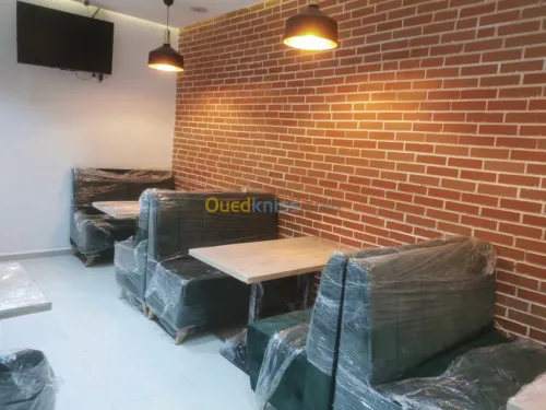 Fabrication des chaises et banquette 