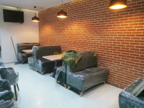 Fabrication des chaises et banquette 