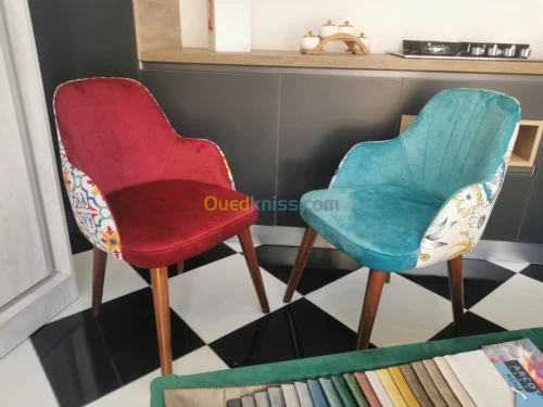 Fabrication des chaises et banquette 